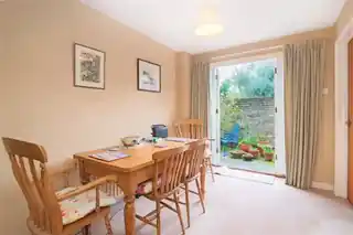 54A Somerset Road, photo 3
