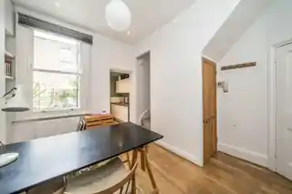 54A Strathleven Road, photo 4