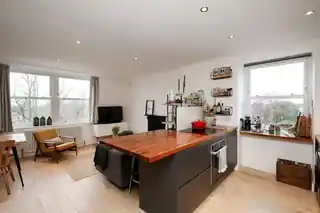 54I Hampton Road, photo 4
