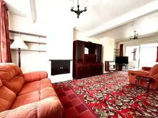55 Cedarcroft Road, photo 2