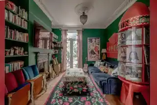55 Grove Green Road, photo 2