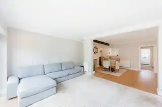 55 Hazel Close, photo 4