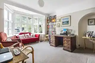 55 Kenley Road, photo 2
