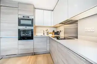 55 Royal Victoria Gardens, photo 4