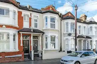55 Sugden Road, photo 3