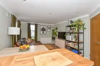 55 Sutton Square, photo 4