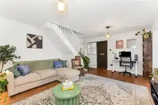 55 Trentbridge Close, photo 2