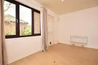 55 Vellum Drive, photo 3