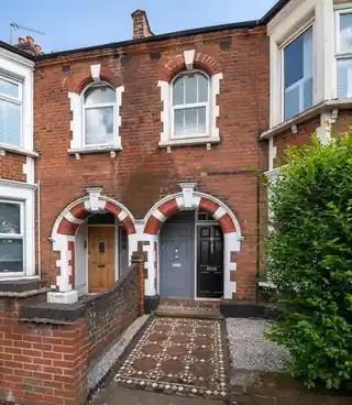 552 High Road Leyton, photo 3