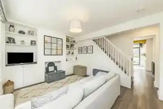 56 Couthurst Road, photo 2