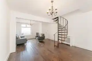 56 Drake Street, photo 3