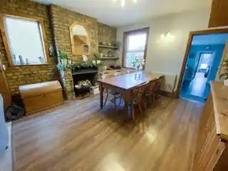 56 Edgar Road, photo 4