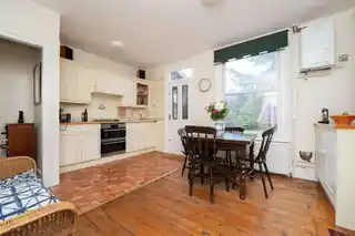 56 Half Acre Road, photo 2