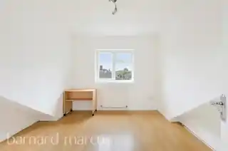 56 Henchman Street, photo 4
