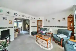 56 Highland Road, photo 3