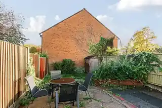 56 Lytton Road, photo 4