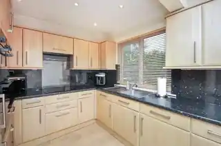 56 Mount Culver Avenue, photo 3