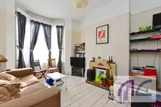56 Regina Road, photo 2