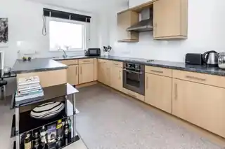 56, Renaissance Court, Prince Regent Road, photo 3