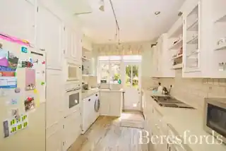 56 Repton Avenue, photo 4