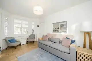 56 Somerset Road, photo 2