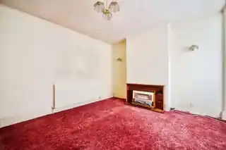 56 Southend Road, photo 2