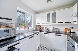 56 Vellum Drive, photo 3