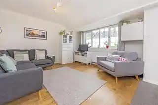 56 Wellington Road, photo 3