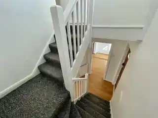 56 Westminster Avenue, photo 3