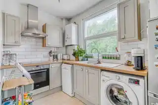 56B Aslett Street, photo 2