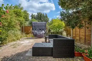 56B Grovelands Road, photo 2