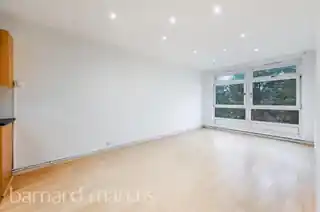 57 Arnal Crescent, photo 4