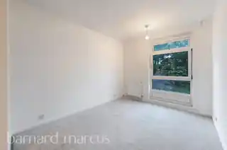 57 Arnal Crescent, photo 3