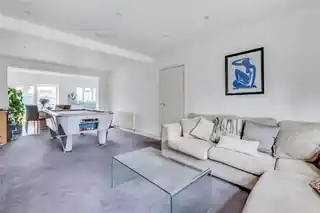 57 Barnes Avenue, photo 4