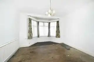 57 Dollis Hill Lane, photo 2
