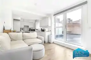 57 Edgewood Mews, photo 2