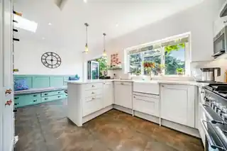 57 Iris Crescent, photo 2