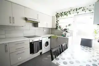 57 Perkins Road, photo 3