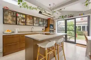 57 Sunnyside Road, photo 2