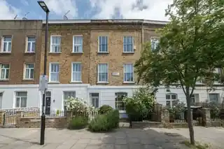 57 Sussex Way, photo 2