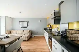 57 Titley Close, photo 4