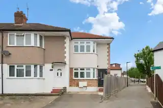 57A Gonville Crescent, photo 2