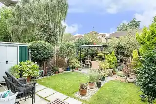 58 Hayman Crescent, photo 4