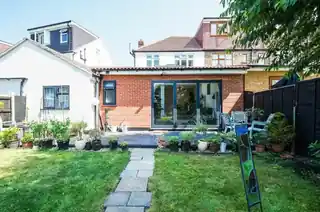 58 Langham Drive, photo 2