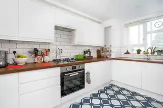 58 Morland Estate, photo 3