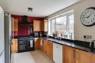 59 Brian Avenue, photo 4