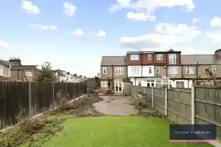 59 Chalgrove Road, photo 3