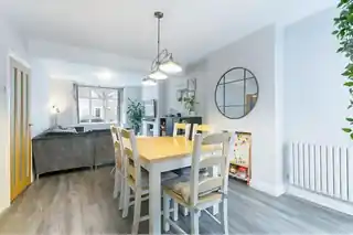 59 Edward Road, photo 3