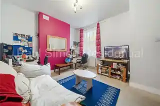59 Hermitage Road, photo 4