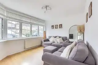 59 Merlin Road, photo 3
